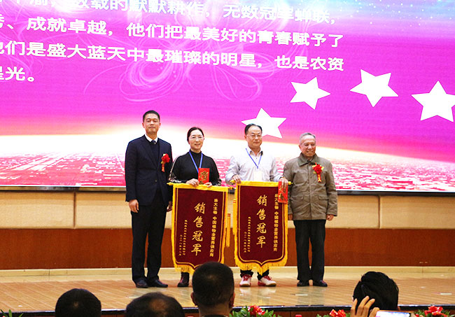 IMG_2065.jpg IMG_2065.jpg